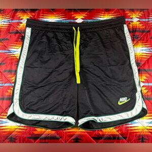 Vintage 90’s Nike Basketball Shorts Black Green Spell Out Men's XL Mesh Retro